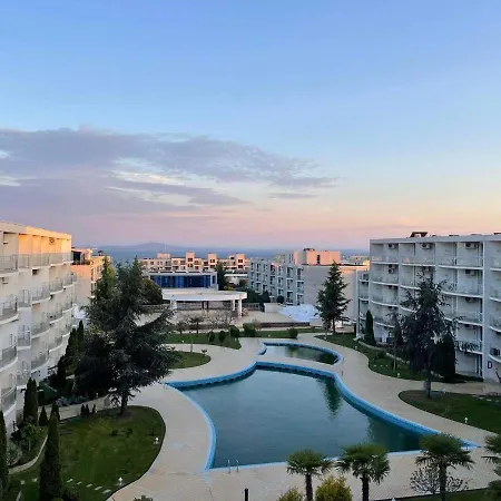Апартаменты Blue Horizon Sarafovo *